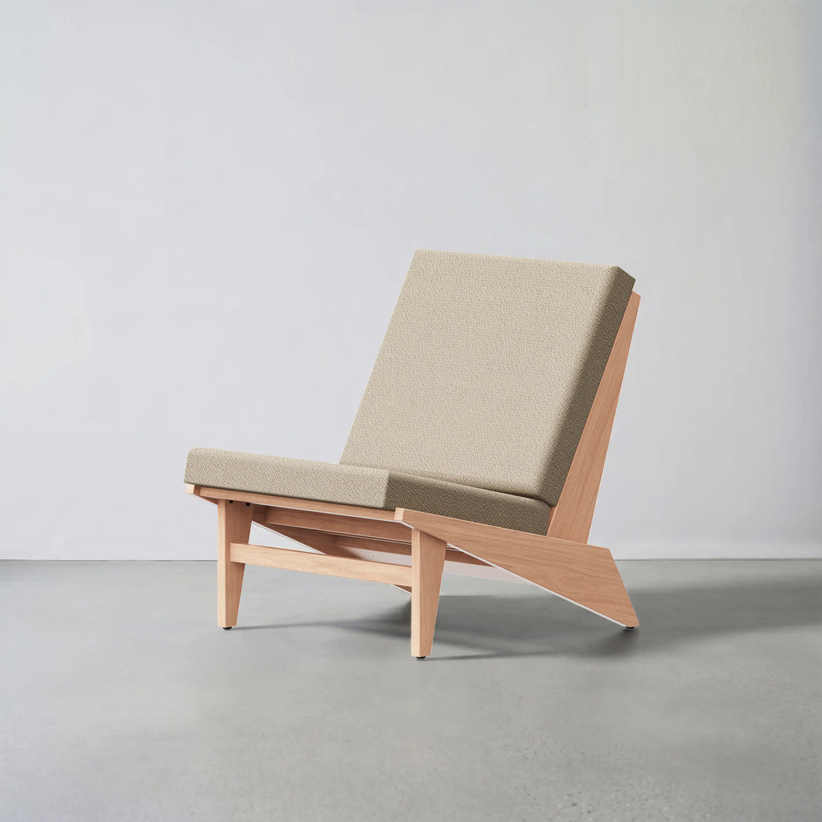 105° LOUNGE CHAIR - Kobo Lounge Series