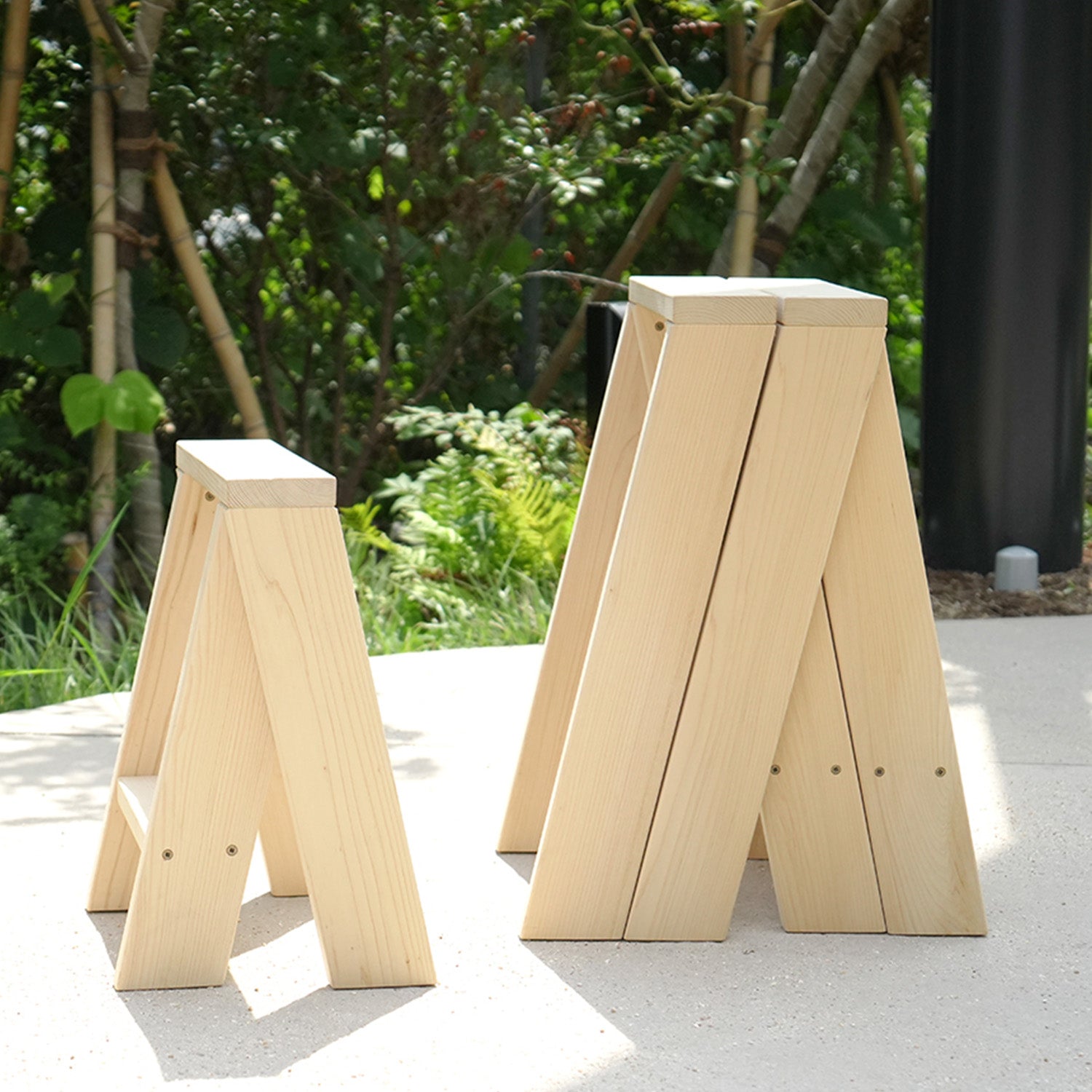 Carry-Anywhere AA Stool Set (AA STOOL + AA LOW STOOL)