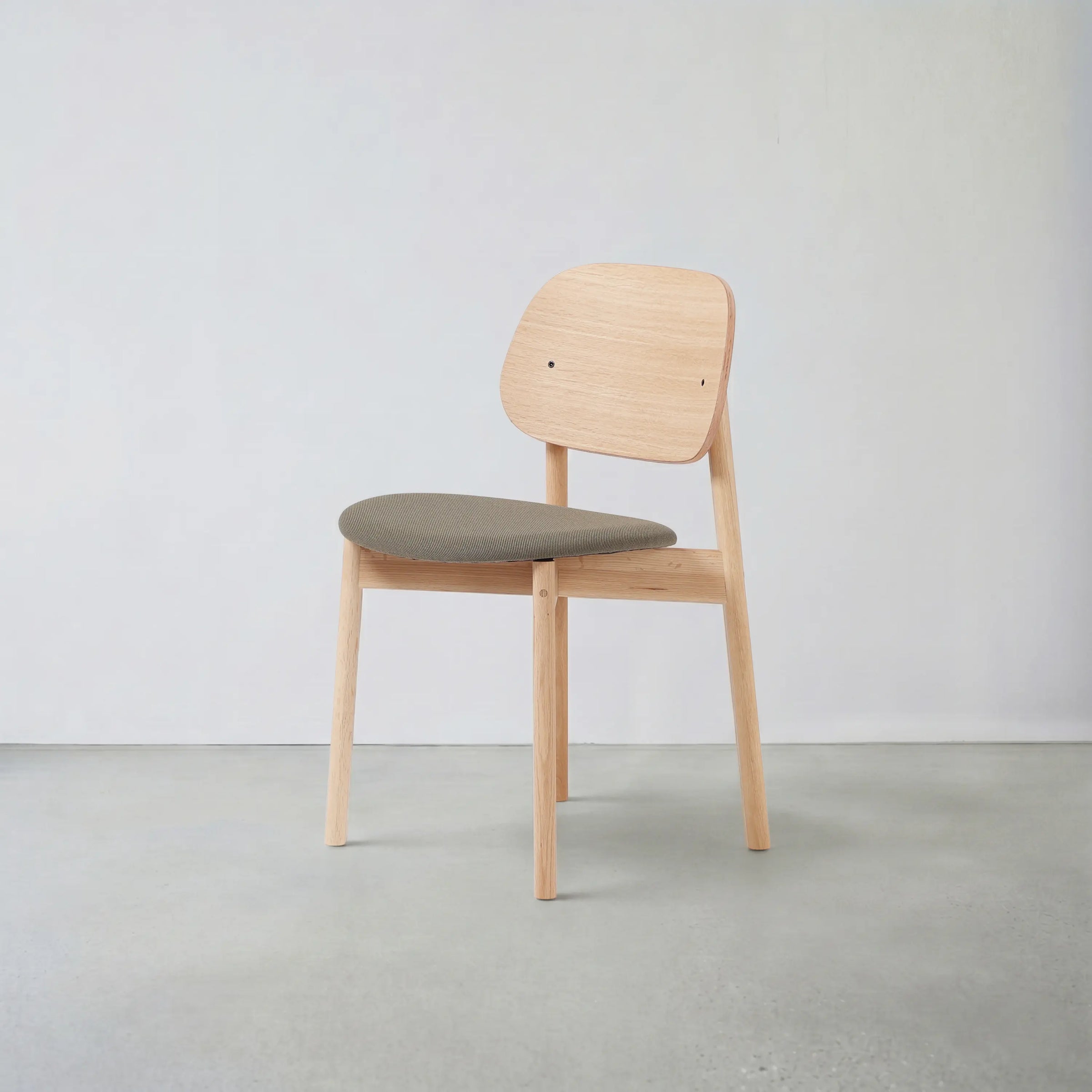 OBON CHAIR Upholstered Seat - Maker Pack